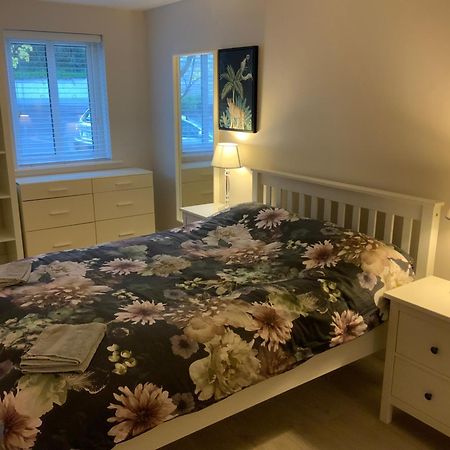 Quite And Cozy 2 Bedroom Apartment Galway Eksteriør billede